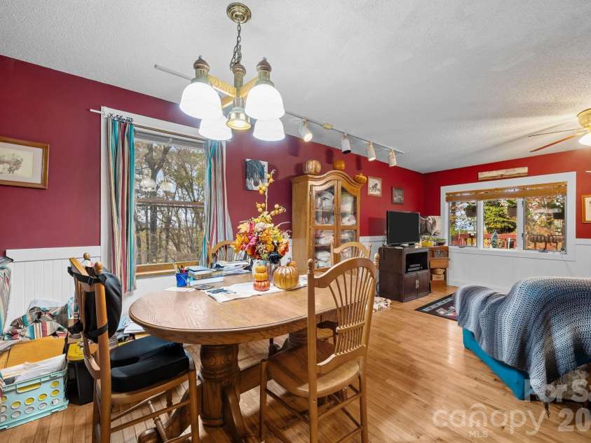 3114 New Leicester Highway, Leicester, NC 28748.  MLS# CAR4314334, YatesRealty ID 3494. Dinning room