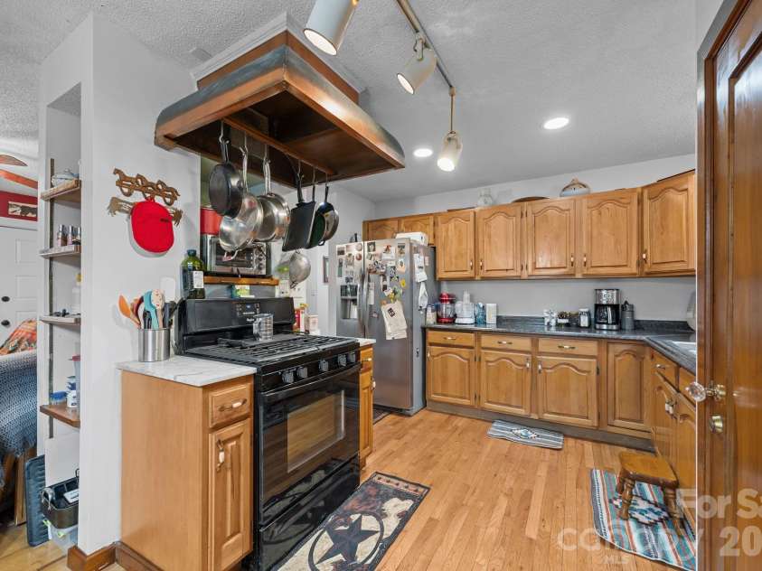 3114 New Leicester Highway, Leicester, NC 28748.  MLS# CAR4314334, YatesRealty ID 3494. Kitchen