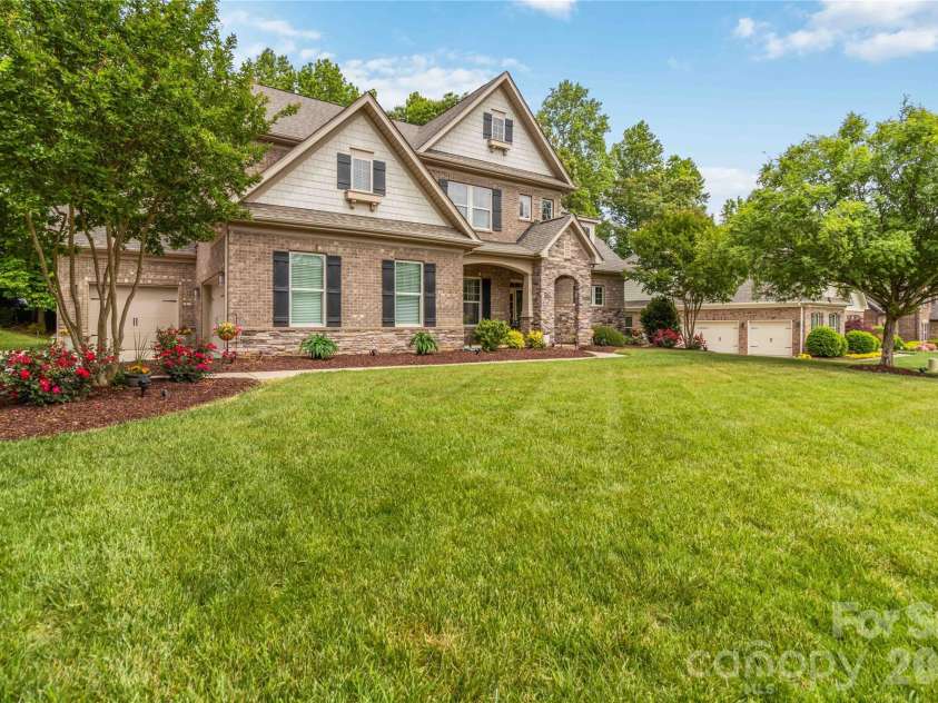 8070 Clems Branch Road, Fort Mill, SC 29707.  MLS# CAR4375548, YatesRealty ID 34940. 