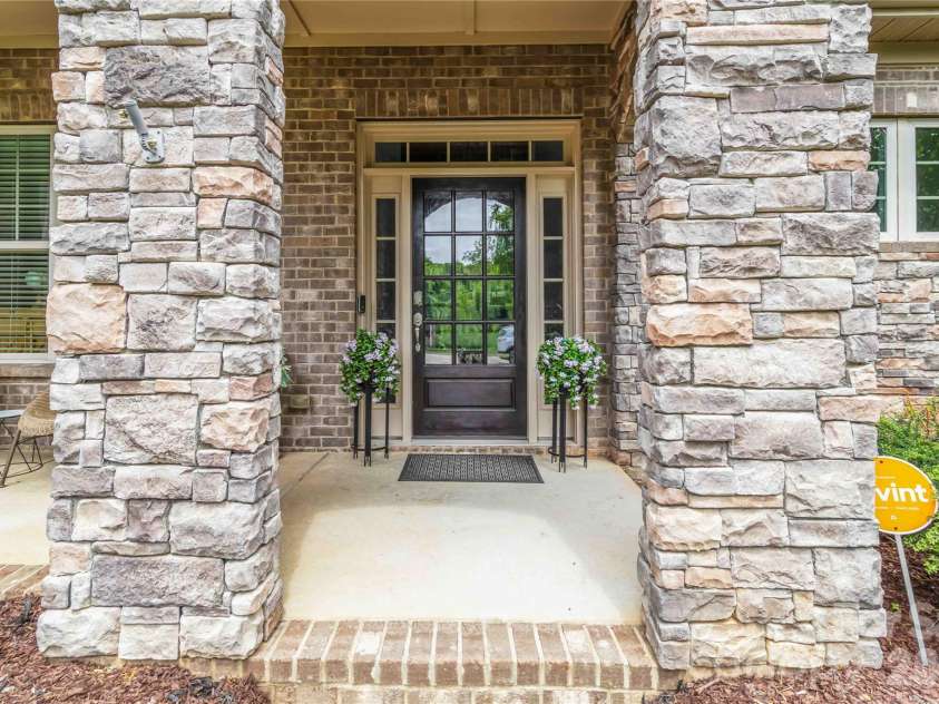 8070 Clems Branch Road, Fort Mill, SC 29707.  MLS# CAR4375548, YatesRealty ID 34940. 