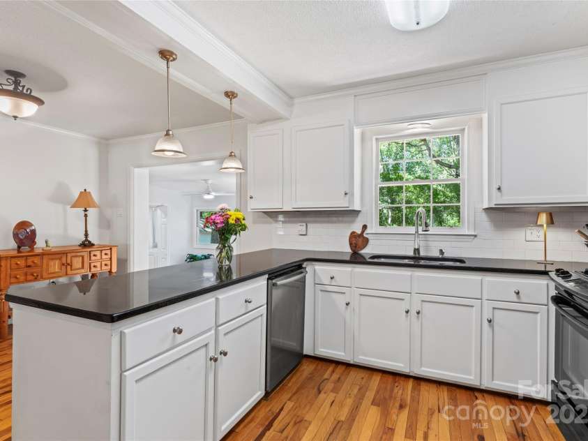 117 Kings Drive, Locust, NC 28097.  MLS# CAR4282694, YatesRealty ID 34941. 