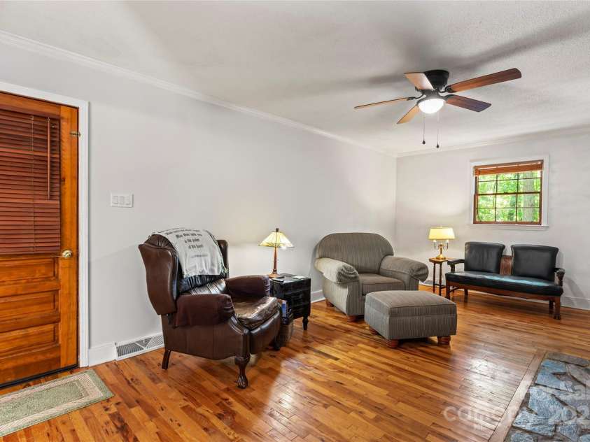 117 Kings Drive, Locust, NC 28097.  MLS# CAR4282694, YatesRealty ID 34941. 