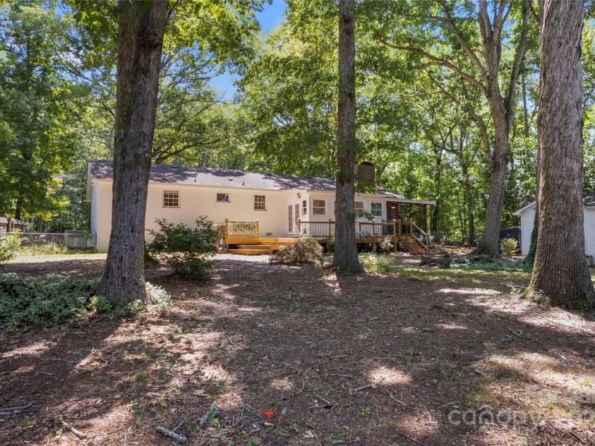 117 Kings Drive, Locust, NC 28097.  MLS# CAR4282694, YatesRealty ID 34941. 