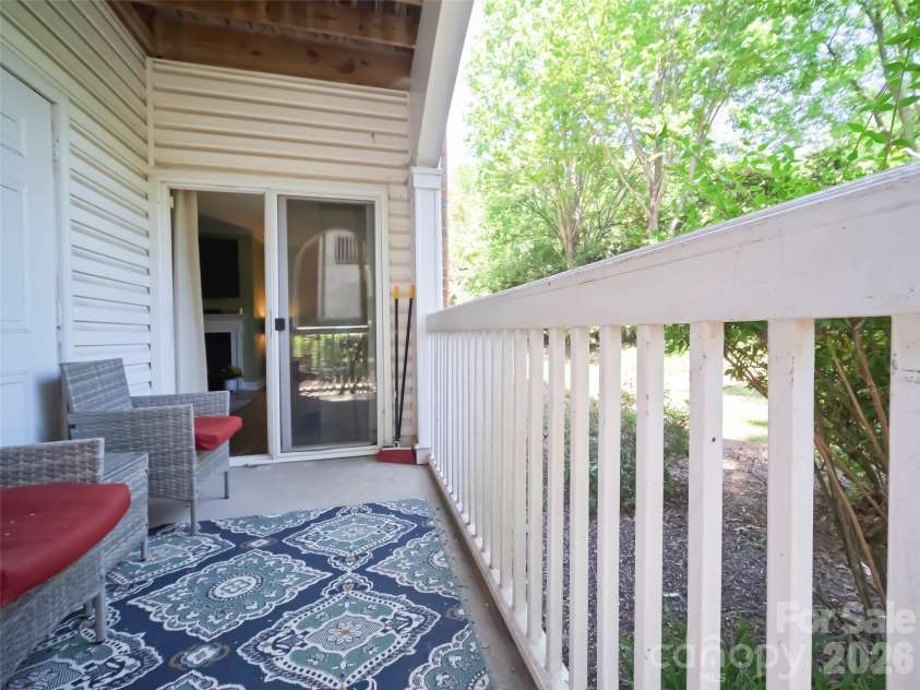 5609 Fairview Road, Charlotte, NC 28209.  MLS# CAR4374465, YatesRealty ID 34941. 