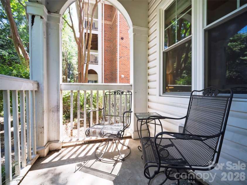 5609 Fairview Road, Charlotte, NC 28209.  MLS# CAR4374465, YatesRealty ID 34941. 
