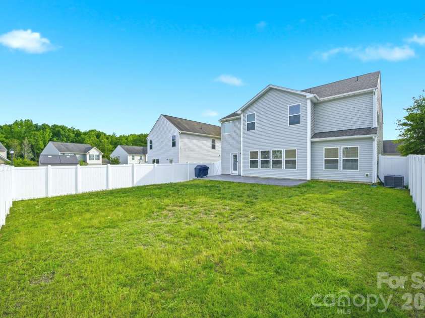 1249 Ettrick Avenue, Rock Hill, SC 29732.  MLS# CAR4378244, YatesRealty ID 34942. Fully fenced-in back yard!