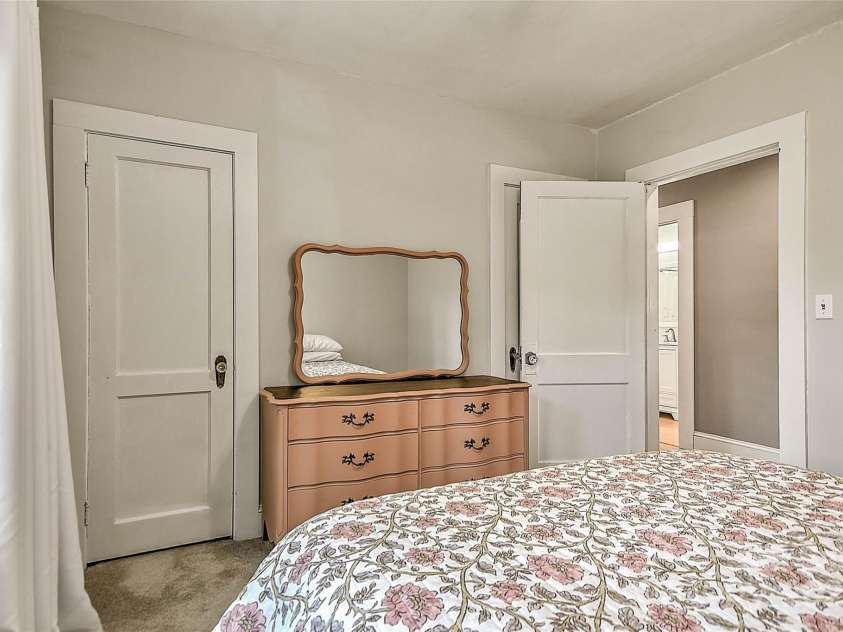 390 Sokassa Road, Newland, NC 28657.  MLS# CAR4287120, YatesRealty ID 34942. 