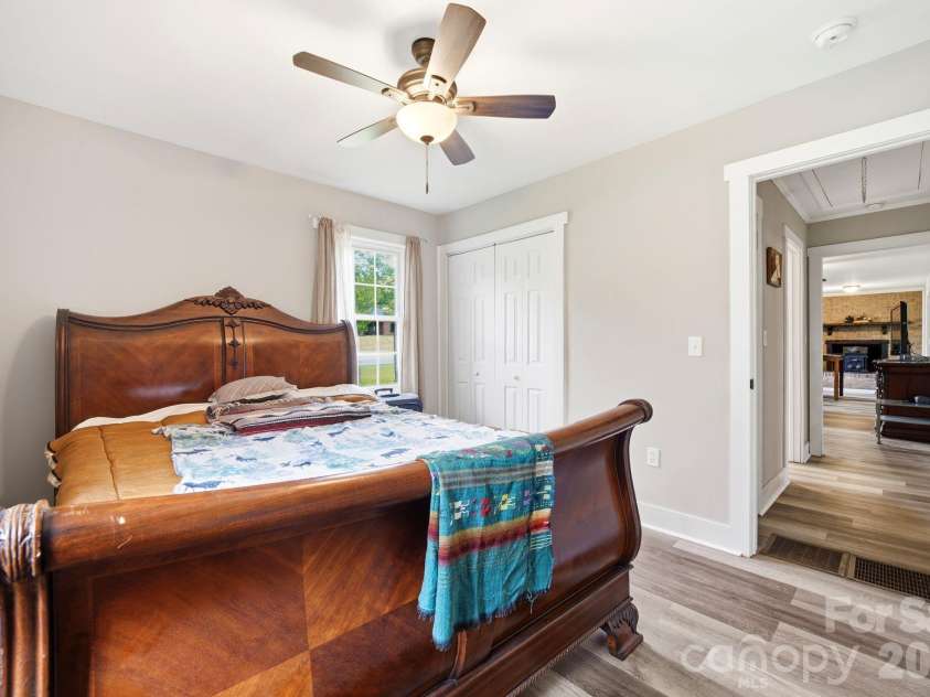 2190 Dobys Bridge Road, Fort Mill, SC 29715.  MLS# CAR4394938, YatesRealty ID 34943. 