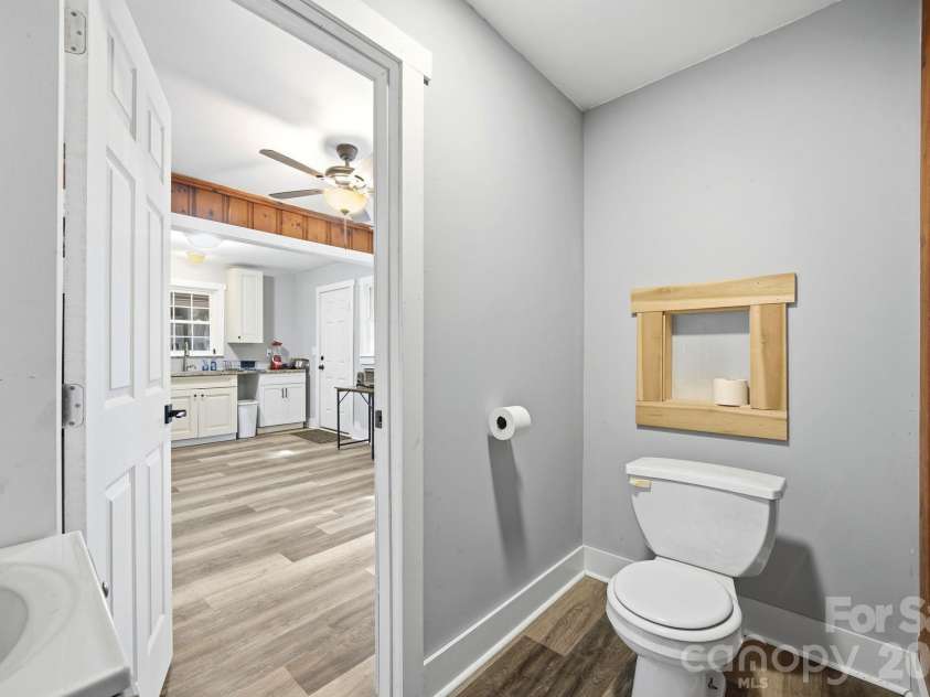 2190 Dobys Bridge Road, Fort Mill, SC 29715.  MLS# CAR4394938, YatesRealty ID 34943. 