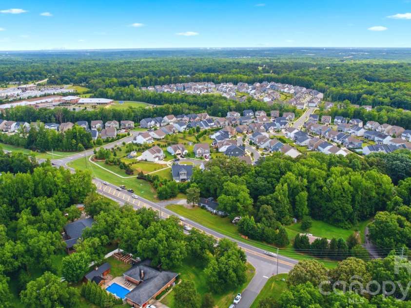 2190 Dobys Bridge Road, Fort Mill, SC 29715.  MLS# CAR4394938, YatesRealty ID 34943. 