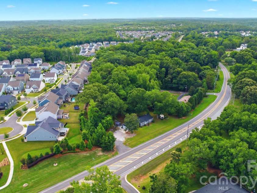2190 Dobys Bridge Road, Fort Mill, SC 29715.  MLS# CAR4394938, YatesRealty ID 34943. 
