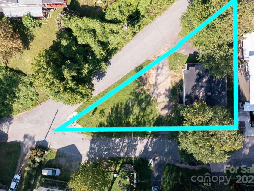 69 Branning Street, Asheville, NC 28806.  MLS# CAR4284039, YatesRealty ID 34944. Ariel View