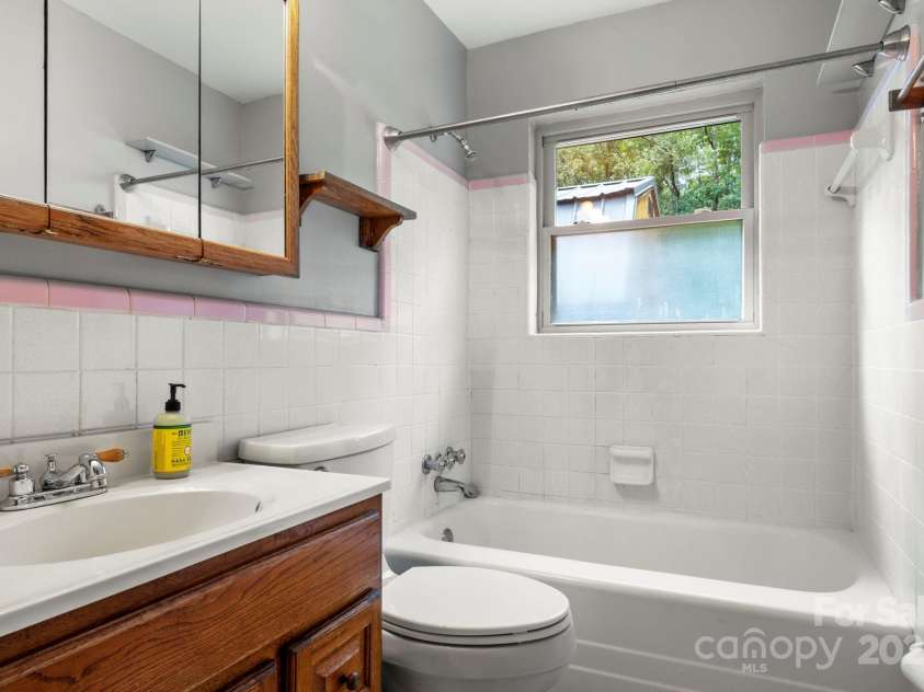 3110 Zion Church Road, Shelby, NC 28150.  MLS# CAR4291685, YatesRealty ID 34945. Bathroom #2 has a tub/shower combo