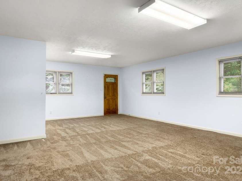 3110 Zion Church Road, Shelby, NC 28150.  MLS# CAR4291685, YatesRealty ID 34945. Large bonus room with door to the back yard