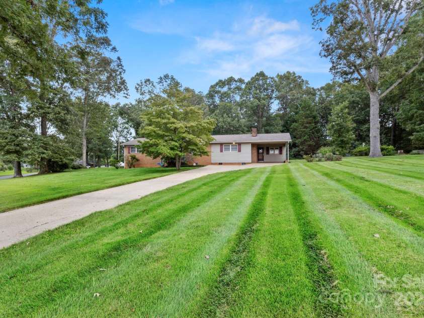 3110 Zion Church Road, Shelby, NC 28150.  MLS# CAR4291685, YatesRealty ID 34945. This home is located on a spacious 3 acre corner lot.