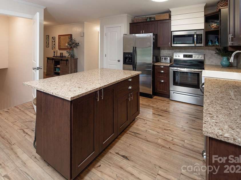 457 Emerald Shores Road, Mount Gilead, NC 27306.  MLS# CAR4292322, YatesRealty ID 34946. 