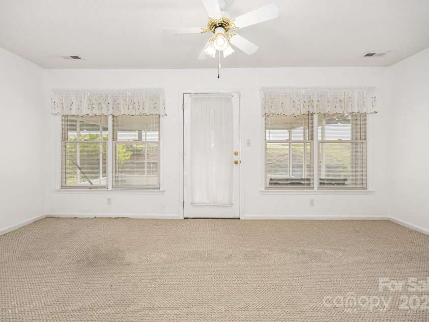 202 Hidden Creek Circle, Salisbury, NC 28147.  MLS# CAR4291340, YatesRealty ID 34948. 