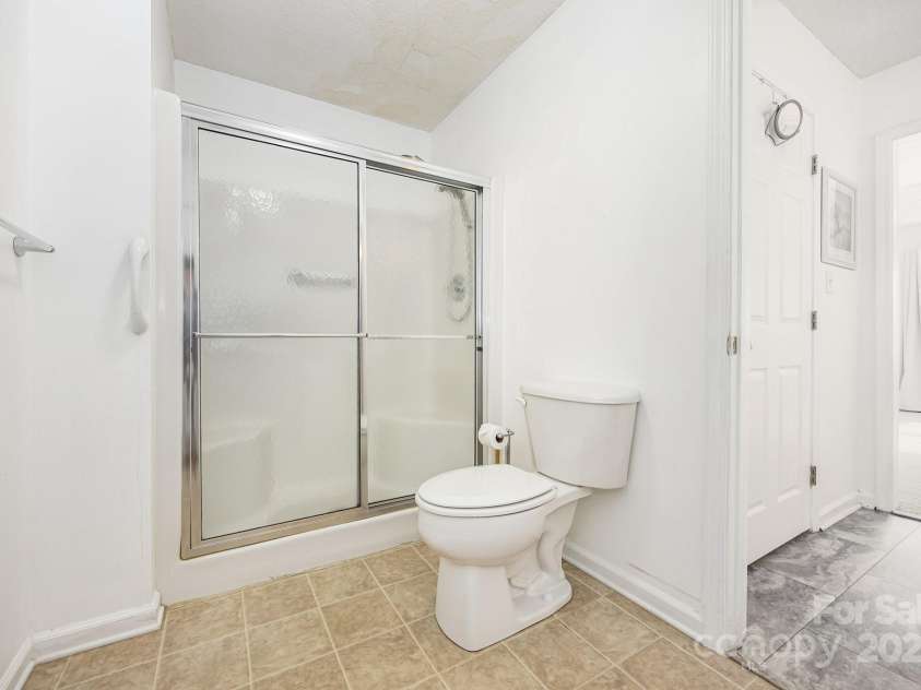202 Hidden Creek Circle, Salisbury, NC 28147.  MLS# CAR4291340, YatesRealty ID 34948. 