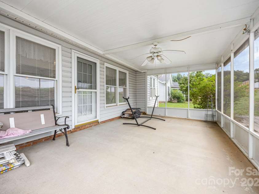 202 Hidden Creek Circle, Salisbury, NC 28147.  MLS# CAR4291340, YatesRealty ID 34948. 