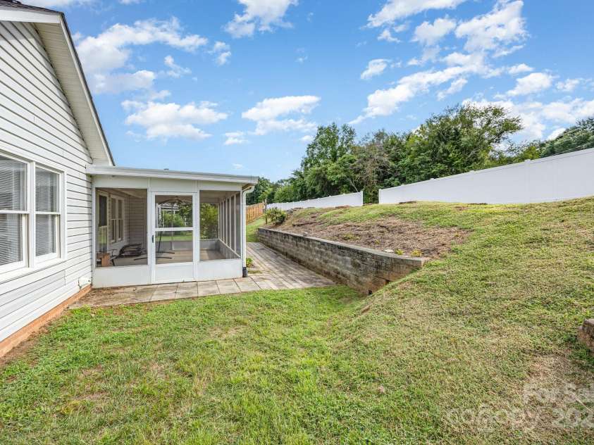 202 Hidden Creek Circle, Salisbury, NC 28147.  MLS# CAR4291340, YatesRealty ID 34948. 