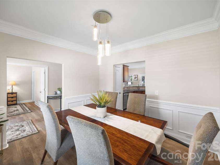 14712 Vaughan Drive, Charlotte, NC 28273.  MLS# CAR4390670, YatesRealty ID 34949. Dining Room looking into foyer