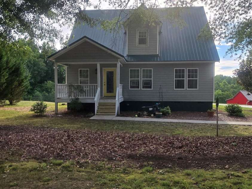 3972 NC Hwy 127 Highway, Hickory, NC 28602.  MLS# CAR4397581, YatesRealty ID 34951. 