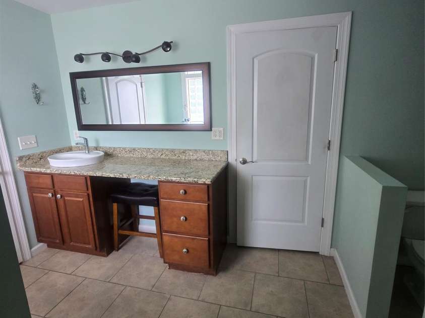 3972 NC Hwy 127 Highway, Hickory, NC 28602.  MLS# CAR4397581, YatesRealty ID 34951. 