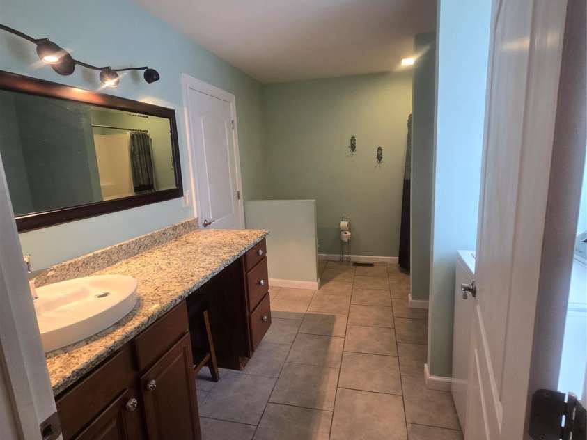 3972 NC Hwy 127 Highway, Hickory, NC 28602.  MLS# CAR4397581, YatesRealty ID 34951. 