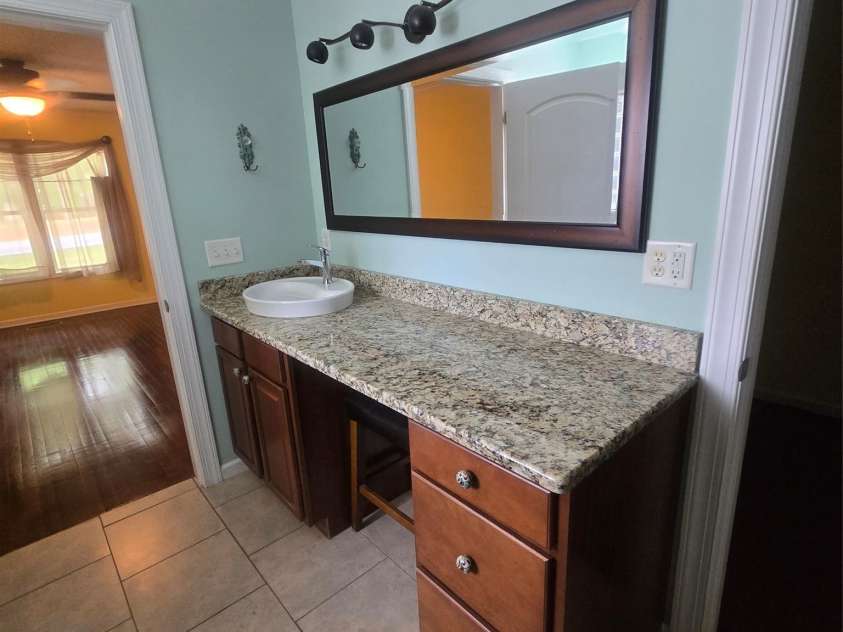 3972 NC Hwy 127 Highway, Hickory, NC 28602.  MLS# CAR4397581, YatesRealty ID 34951. 
