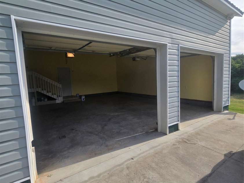 3972 NC Hwy 127 Highway, Hickory, NC 28602.  MLS# CAR4397581, YatesRealty ID 34951. 