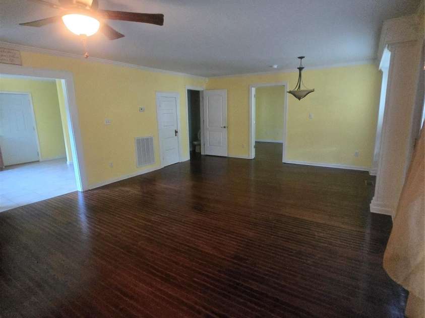3972 NC Hwy 127 Highway, Hickory, NC 28602.  MLS# CAR4397581, YatesRealty ID 34951. 