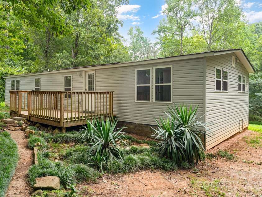 2199 Brightwood Drive, York, SC 29745.  MLS# CAR4295826, YatesRealty ID 34953. 