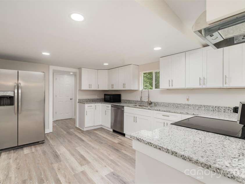 2199 Brightwood Drive, York, SC 29745.  MLS# CAR4295826, YatesRealty ID 34953. 