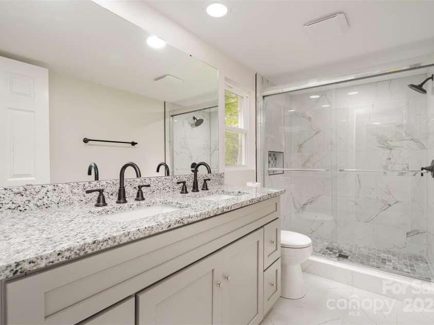 2199 Brightwood Drive, York, SC 29745.  MLS# CAR4295826, YatesRealty ID 34953. 