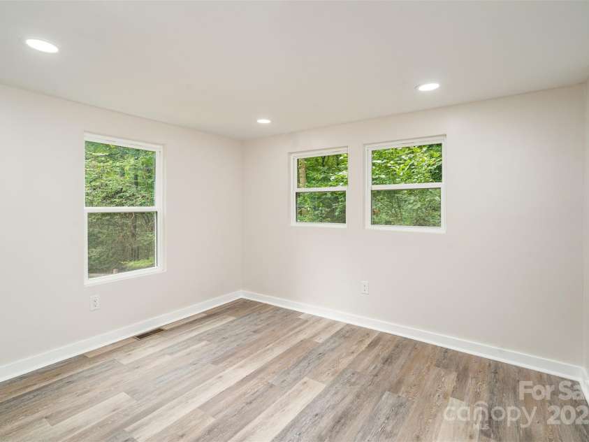 2199 Brightwood Drive, York, SC 29745.  MLS# CAR4295826, YatesRealty ID 34953. 