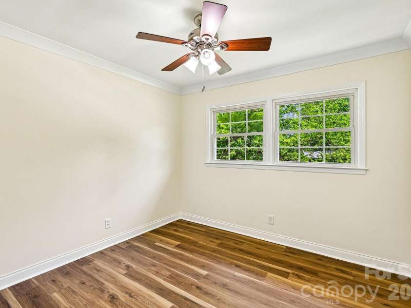 923 Yuma Street, Charlotte, NC 28213.  MLS# CAR4397839, YatesRealty ID 34953. 