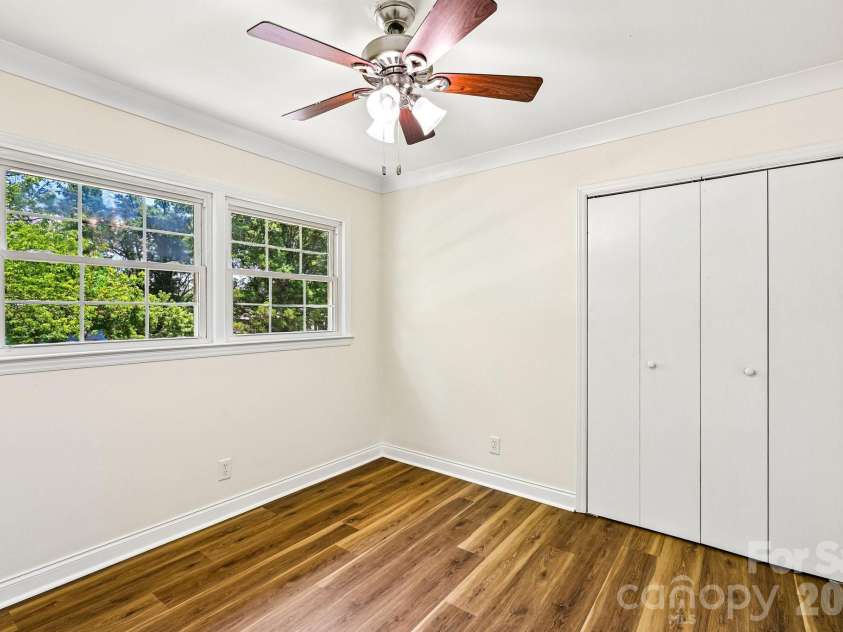 923 Yuma Street, Charlotte, NC 28213.  MLS# CAR4397839, YatesRealty ID 34953. 