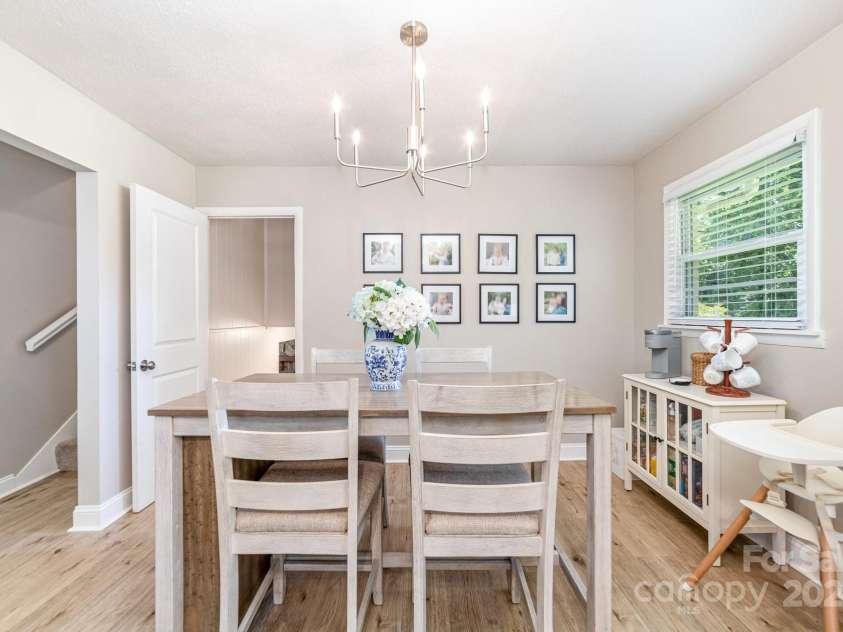 115 Northcrest Drive, Kannapolis, NC 28081.  MLS# CAR4296020, YatesRealty ID 34954. 