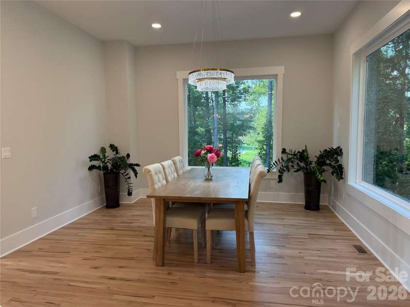 2334 Eagle Glen Court, Gastonia, NC 28056.  MLS# CAR4400481, YatesRealty ID 34955. Dinning