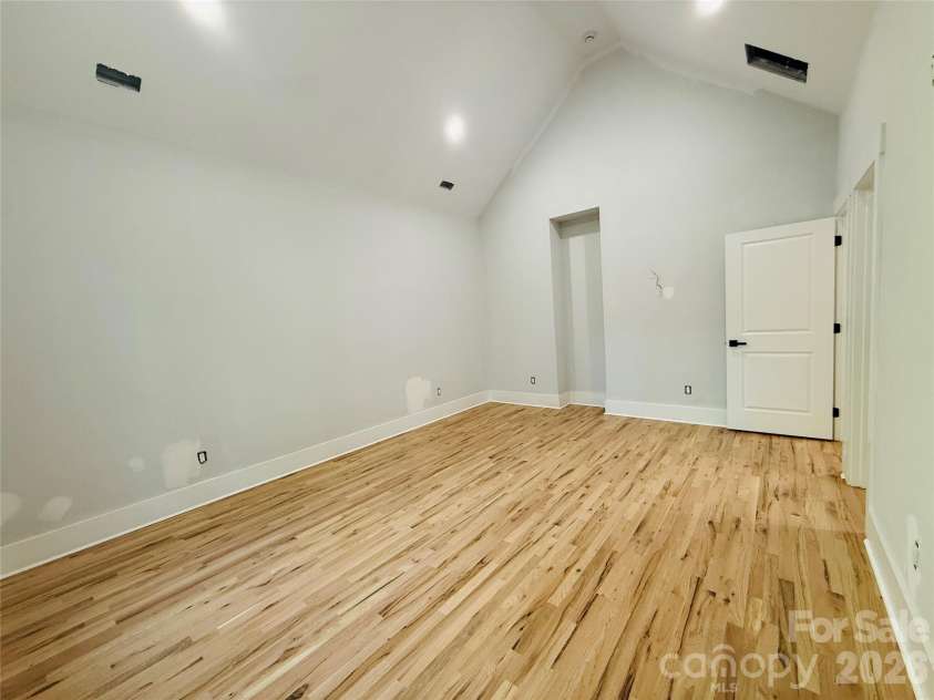 2334 Eagle Glen Court, Gastonia, NC 28056.  MLS# CAR4400481, YatesRealty ID 34955. Master Bedroom