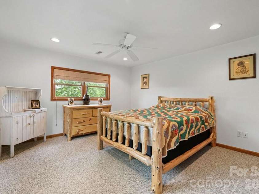 1188 Tobacco Branch Road, Almond, NC 28702.  MLS# CAR4394182, YatesRealty ID 34958. 