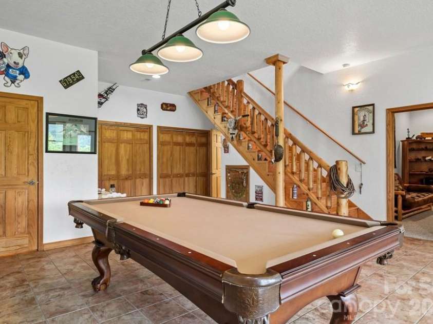 1188 Tobacco Branch Road, Almond, NC 28702.  MLS# CAR4394182, YatesRealty ID 34958. 