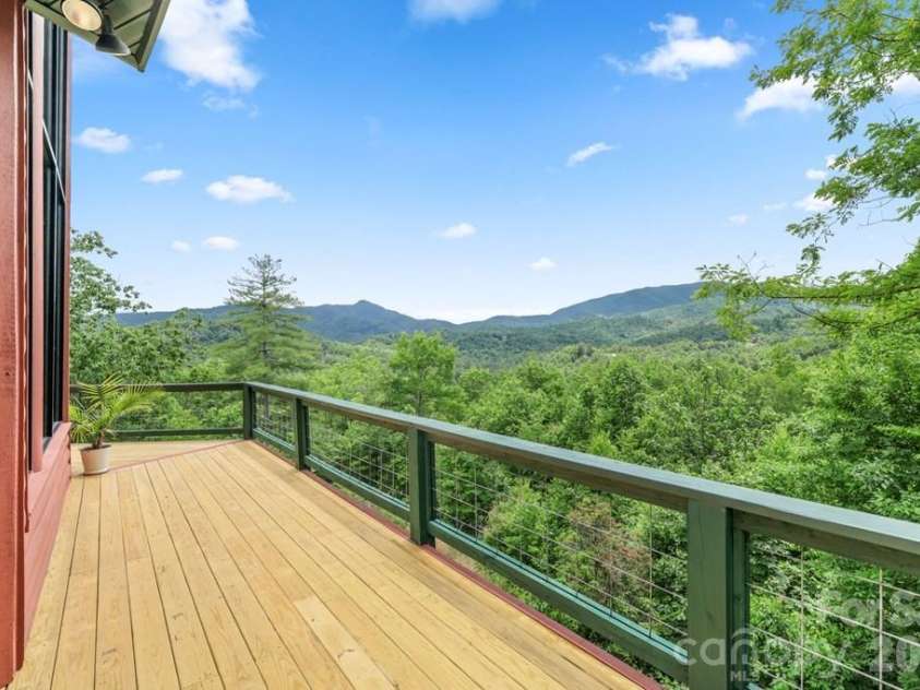 1188 Tobacco Branch Road, Almond, NC 28702.  MLS# CAR4394182, YatesRealty ID 34958. 