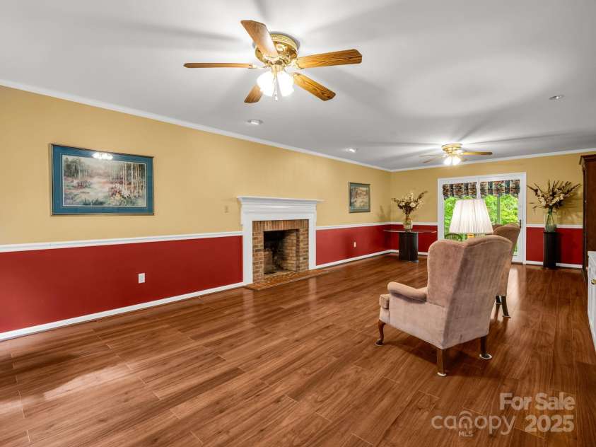 135 V S Dalton Road, Rutherfordton, NC 28139.  MLS# CAR4295215, YatesRealty ID 34958. Great living/den area on main