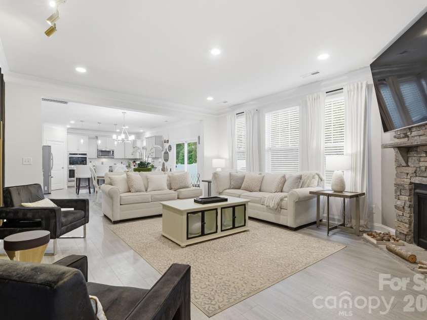 108 Northstone Road, Mooresville, NC 28115.  MLS# CAR4382217, YatesRealty ID 34959. Open Floor Plan in Main Living Area