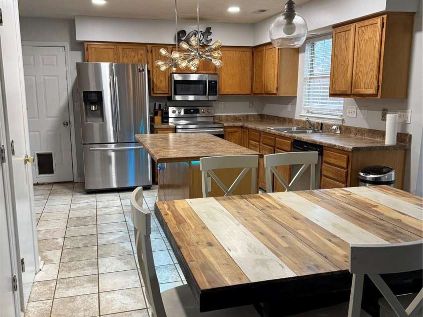 5307 Grenelefe Village Road, Charlotte, NC 28269.  MLS# CAR4295324, YatesRealty ID 34959. 