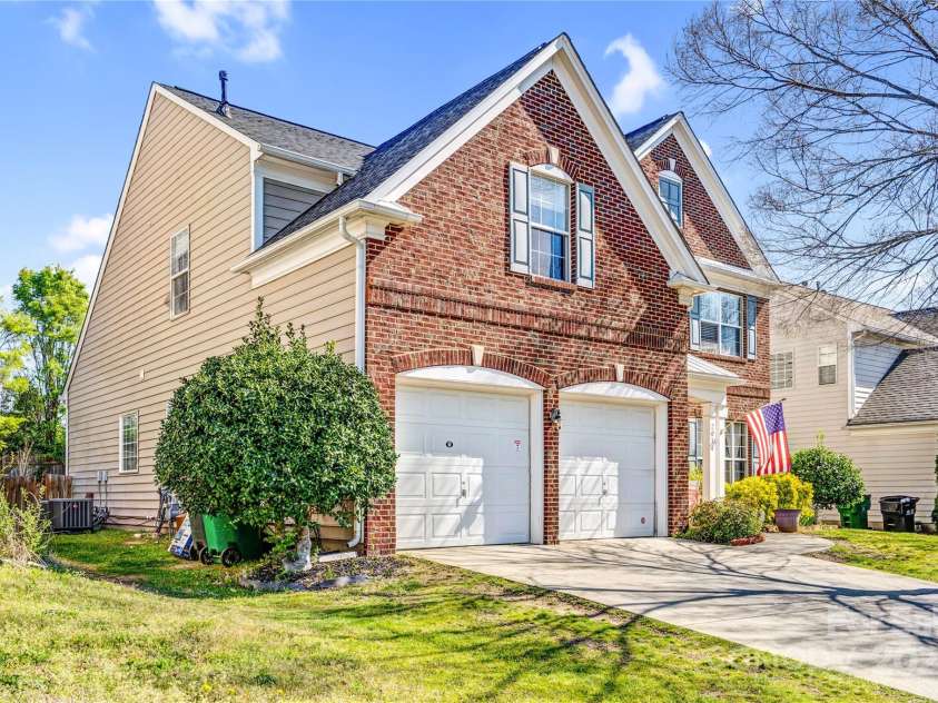 2014 Arbor Crest Court, Charlotte, NC 28262.  MLS# CAR4238335, YatesRealty ID 3496. 