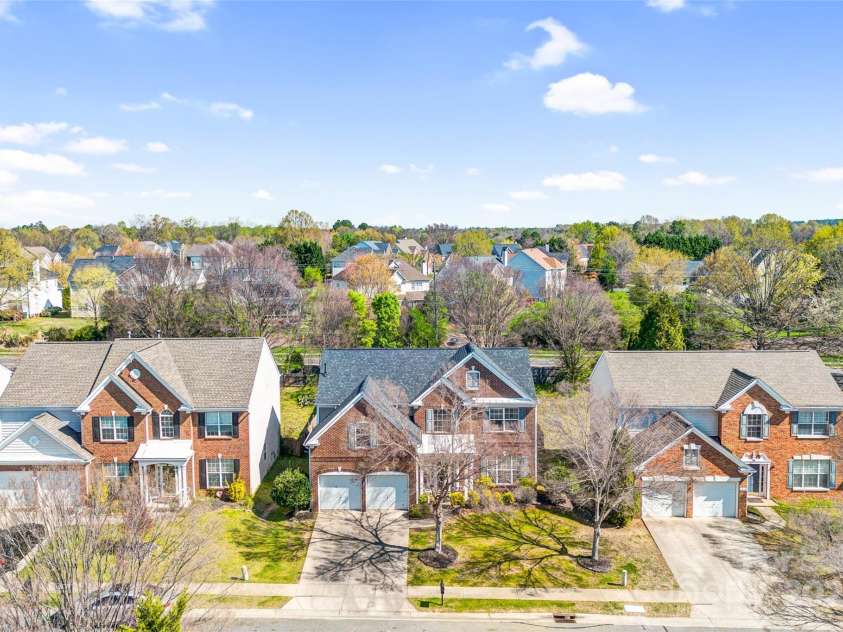 2014 Arbor Crest Court, Charlotte, NC 28262.  MLS# CAR4238335, YatesRealty ID 3496. 