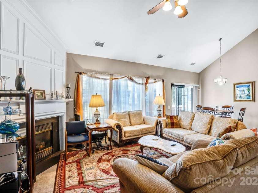 2014 Arbor Crest Court, Charlotte, NC 28262.  MLS# CAR4238335, YatesRealty ID 3496. 