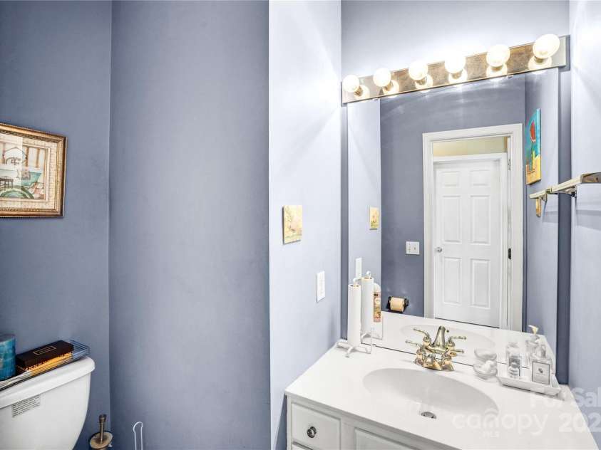 2014 Arbor Crest Court, Charlotte, NC 28262.  MLS# CAR4238335, YatesRealty ID 3496. 